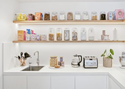 A messy kitchen no more! Check out this amazing transformation